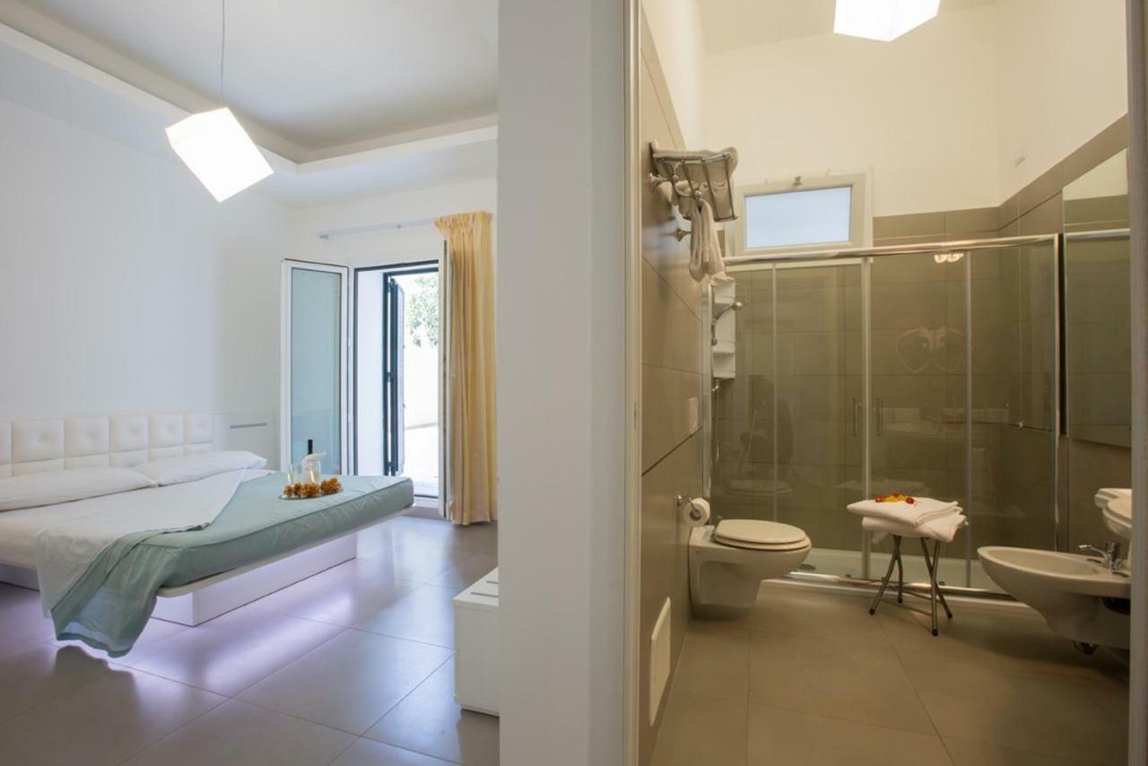 Hyencos Hotel Callyon Torre San Giovanni Extérieur photo